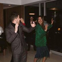 प्रियंका-निक ने कुछ ऐसे खास अंदाज में दोस्तों को ग्रैमी अवॉर्ड में नॉमिनेट होने की दी बधाई, देखें तस्वीरें