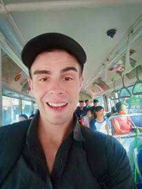 हर पैकेज की कीमत अलग-अलग है. कई पैकेज में कॉम्बो ऑफर, नाइट आउट, वन नाइट स्टैंड तक शामिल है. इन पैकेज की शुरूआज 720 रूपए से लेकर 7 हजार रूपए तक है.