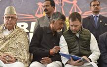 मुख्यमंत्री रहते ये तीन नेता हाल में बैठे हैं धरने पर, जानिए क्या थी मांगें