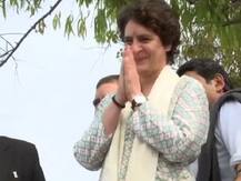 मेगा रोड शो के जरिए प्रियंका ने किया यूपी में चुनावी अभियान का आगाज