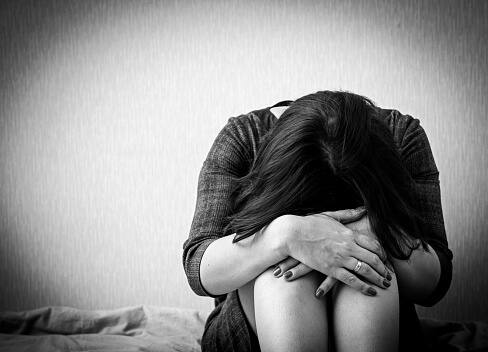 फरीदाबाद: पुलिस आयुक्त ने महिलाओं से अश्लील हरकत करने वालों के खिलाफ सख्त कार्रवाई के दिए आदेश Police commissioner ordered strict action against those who indulge in obscene acts against women फरीदाबाद: पुलिस आयुक्त ने महिलाओं से अश्लील हरकत करने वालों के खिलाफ सख्त कार्रवाई के दिए आदेश