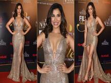 फिल्मफेयर ग्लैमरस एंड स्टाइल अवॉर्ड्स में इस HOT अंदाज में पहुंची सोफी चौधरी, देखें तस्वीरें