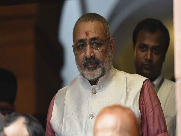 Giriraj Singh attacks Mehbooba Mufti over her statement on Imran Khan महबूबा मुफ्ती को गिरिराज सिंह की नसीहत, कहा- 'पाकिस्तान प्रेम' छोड़ दें, आस्तीन का सांप न बनें