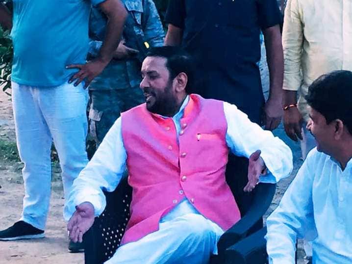 आज कांग्रेस में शामिल होंगे अवतार सिंह भड़ाना, प्रियंका गांधी भी रहेंगी मौजूद avtar singh bhadana will join congress in lucknow आज कांग्रेस में शामिल होंगे अवतार सिंह भड़ाना, प्रियंका गांधी भी रहेंगी मौजूद