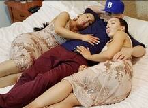 ये जुड़वा बहनें साथ में शेयर करती हैं हर चीज, ब्वॉयफ्रेंड से लेकर बेड भी है शामिल