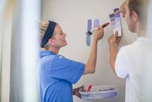 दिवाली पर घर की दीवारों की बढ़ानी हो रौनक तो जानिए कौन सा पेंट बेहतर है