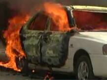 पुलवामा हमला: पाकिस्तान के खिलाफ देशभर में प्रदर्शन, जम्मू में आगजनी के बाद कर्फ्यू लागू