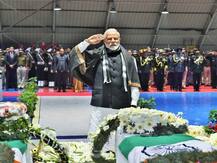 सर्जिकल स्ट्राइक से काम नहीं चलने वाला, इस्लामाबाद-लाहौर पर हमला करे मोदी सरकार: शिवसेना