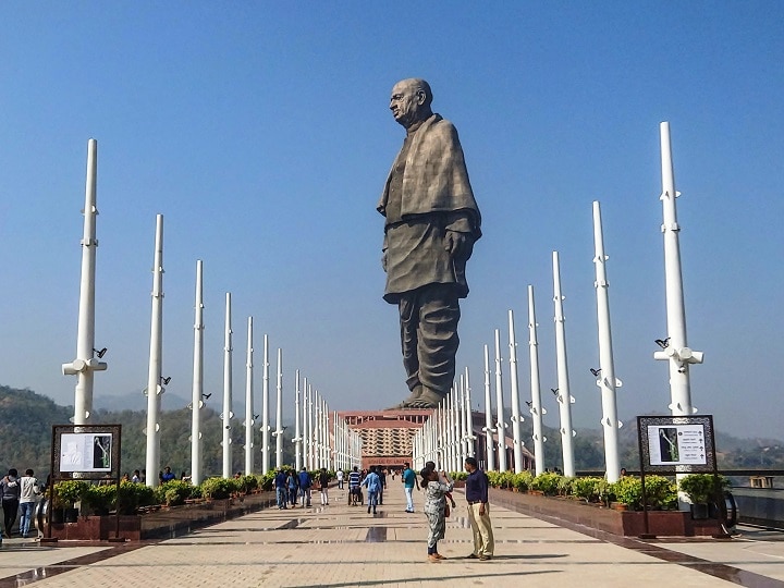 Over 50 lakh tourists visited the Statue of Unity so far read full story स्टैच्यू ऑफ यूनिटी को देखने के लिए अब तक आए 50 लाख से ज्यादा टूरिस्ट, पीएम मोदी ने ट्वीट कर दी बधाई