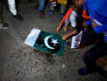 आतंकी हमले के विरोध में देश भर में आज व्यापारियों ने बुलाया बंद, जम्मू में कर्फ्यू जारी