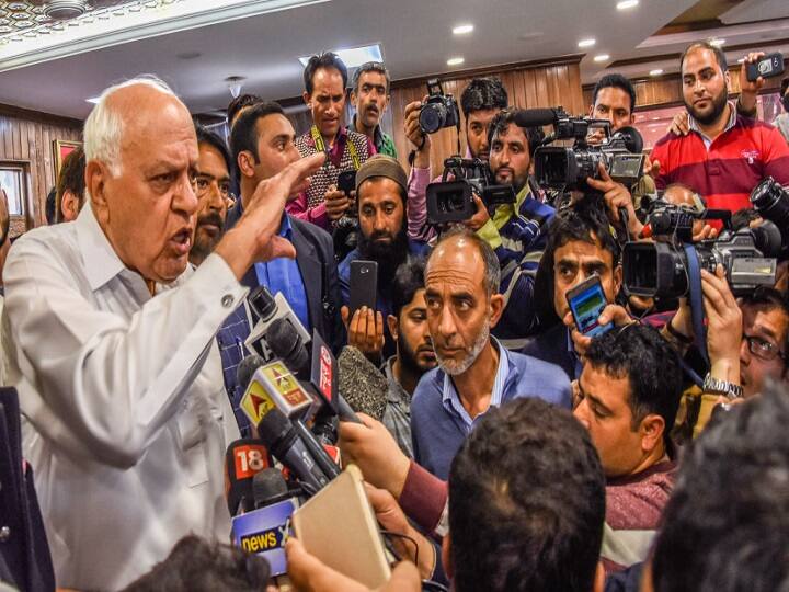 फारूक अब्दुल्ला ने कहा- जब तक कश्मीर मामला सुलझ नहीं जाता, पुलवामा जैसे अटैक होते रहेंगे Farooq Abdullah says unless the Kashmir issue is resolved attacks like Pulwama will continue फारूक अब्दुल्ला ने कहा- जब तक कश्मीर मामला सुलझ नहीं जाता, पुलवामा जैसे अटैक होते रहेंगे