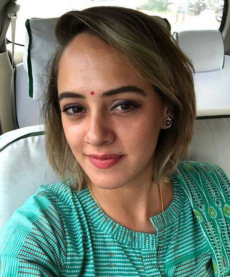 क्रिकेटर युवराज सिंह की पत्नी और एक्ट्रेस हेजल कीच भी डिप्रेशन का शिकार हो चुकी हैं. 10 ईयर चैलेंज के दौरान अपनी 22 साल की फोटो पोस्ट करते हुए उन्होंने ये बात कही.