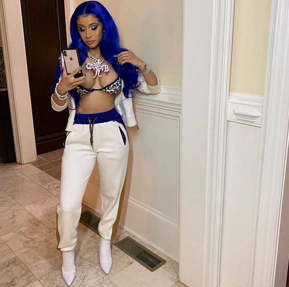 उनके एक प्रशंसक ने लिखा,