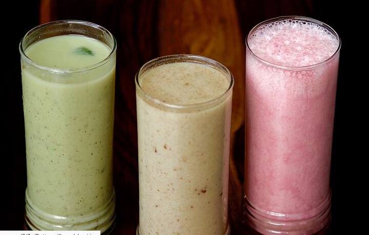 बहुत से लोग वजन कम करने के लिए शुगरी और सॉफ्ट ड्रिंक पीना बंद कर देते हैं और पैक्ड जूस पीना शुरू कर देते हैं. लेकिन क्या आप जानते हैं पैक्ड जूस   में भी शुगर अधिक होती है जो वजन बढ़ाने के लिए काफी है. 