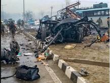 Pulwama Attack: एकजुट दिखा सिने जगत, सुषमा स्वराज से की पाक कलाकारों के वीजा रद्द करने की मांग