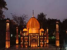 दिल्ली का अनोखा पार्क: \'कचरे\' से बना दिए दुनिया भर में मशहूर 7 अजूबे