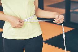 Weight Loss Tips: आपकी वेट-लॉस डाइट में इन चीजों का शामिल होना भी है बेहद जरूरी, जानें क्यों