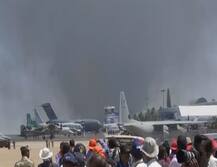 बेंगलुरू: एयरो इंडिया शो के पार्किंग में लगी भीषण आग, करीब 100 गाड़ियां जलकर राख