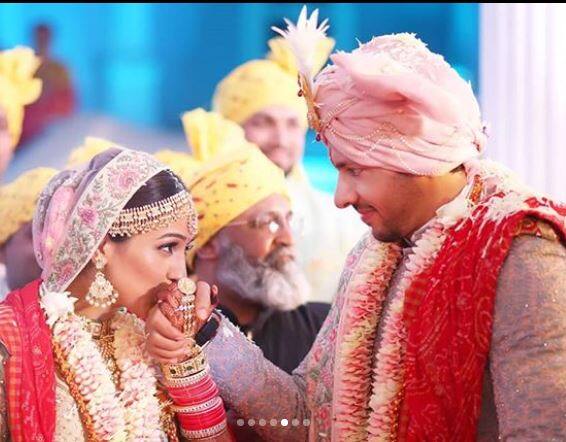 नीति और निहार मुंबई में फिल्म इंडस्ट्री से जुड़े अपने दोस्तों के लिए इसी महीने की आखिर में एक रिसेप्शन देने का प्लान था. (तस्वीर-इंस्टाग्राम)