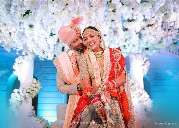 पिता की तबीयत खराब होने के कारण नीति ने अपने वेडिंग रिसेप्शन को पोस्टपोन कर दिया गया है. (तस्वीर-इंस्टाग्राम)
