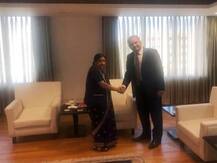 पुलवामा हमले के बाद भारत आए पाकिस्तान की PTI पार्टी के सांसद, पीएम मोदी से की मुलाकात, कुंभ भी गए