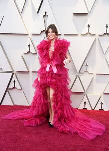 Oscars 2019: ऑस्कर अवॉर्ड के दौरान बेहद खराब ड्रेस में नजर आईं ये हसीनाएं, देखें तस्वीरें