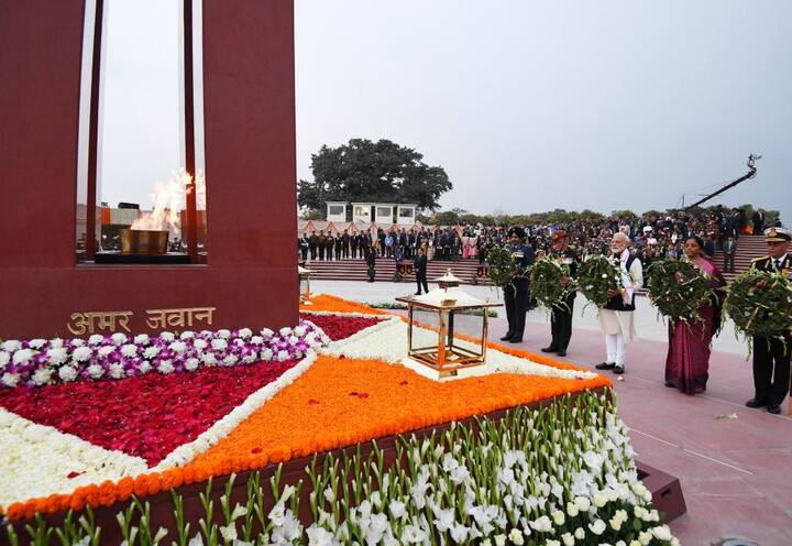 प्रधानमंत्री मोदी ने 40 एकड़ में फैले युद्ध स्मारक को राष्ट्र को समर्पित किया. इसकी कुल लागत 176 करोड़ रुपए है.