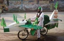 सोशल मीडिया पर छाया भारतीय वायुसेना का हमला, पाकिस्तानी एयरफोर्स हुआ जमकर ट्रोल