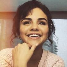 मोस्ट फॉलोअर्स की लिस्ट से आउट हुई सेलेना गोमेज, जानिए, किसने किया सेलेना को रिप्लेस