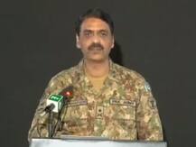 दुनिया के सामने झूठा प्रोपेगेंडा फैलाने में जुटा पाकिस्तान, हमले की जगह पर राजनयिकों को बुलाया