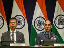 भारतीय पायलट को छुड़ाने की कोशिशें तेज, रिहाई की मांग पर पाकिस्तान ने अभी तक नहीं दिया जवाब