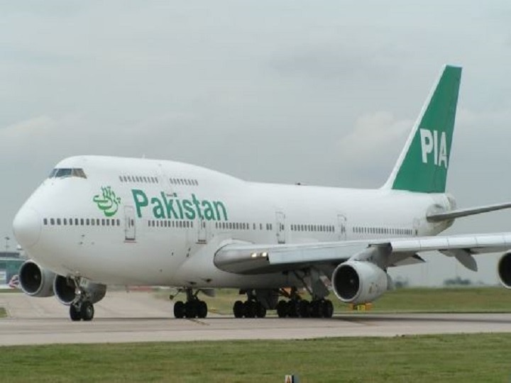 us banned flights of Pakistan Airlines अमेरिका ने पाकिस्तान एयरलाइन्स की फ्लाइट्स पर लगाया प्रतिबंध