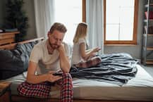 हर मर्द छिपाता है अपनी पत्नी या गर्लफ्रेंड से ये 5 सच्ची बातें! जानकर 90 प्रतिशत महिलाएं तोड़ देती हैं रिश्ता