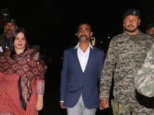 दिल्ली पहुंचे वायुसेना के विंग कमांडर अभिनंदन, थोड़ी देर में होगा मेडिकल