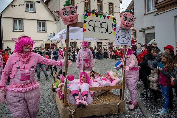 गुरुवार को शुरू होने वाले इस कार्निवल को पश्चिम जर्मनी में 