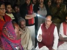 बिहार: शहीद पिंटू सिंह को श्रद्धांजलि देने पहुंचे बीजेपी के मंत्री, परिवार ने कहा- आपने देर कर दी, ये अपमान है