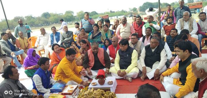 2014 के लोकसभा चुनाव में नरेन्द्र मोदी ने कानपुर इसी मैदान से चुनावी अभियान की शुरुआत की थी. जिसका असर ऐसा पड़ा कि कानपुर बुंदेलखंड की 10 लोकसभा सीटों में से 09 लोकसभा सीटों पर जीत दर्ज की थी. सिर्फ कन्नौज लोकसभा सीट सपा के खाते में गई थी. 2014 के लोकसभा चुनाव के बाद से कानपुर बुंदेलखंड बीजेपी का सबसे गढ़ बन गया. इसका असर 2017 विधानसभा चुनाव में भी देखने को मिला जिसमे कानपुर बुंदेलखंड की 52 विधानसभा सीटो में से 47 सीटों पर कब्ज़ा किया था. 