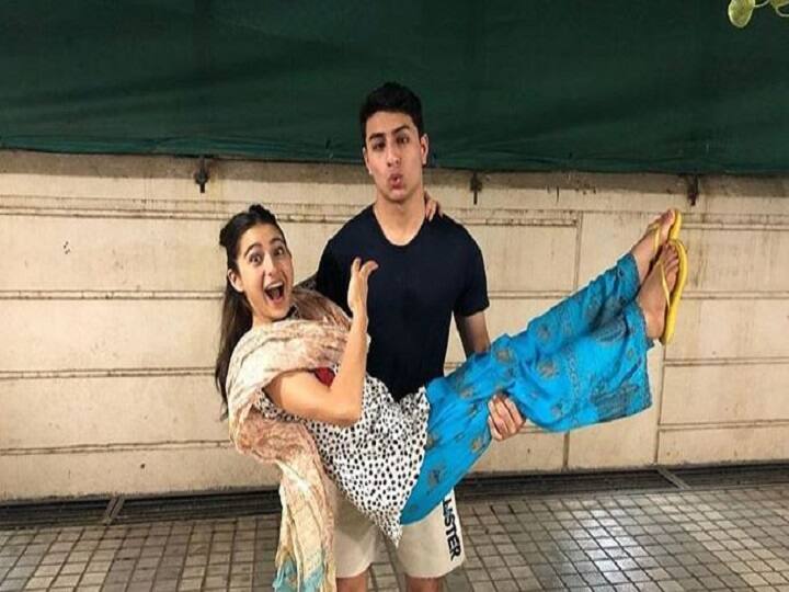sara ali khan's brother ibrahim ali khan celebrating his 18th birthday आज 18वां जन्मदिन मना रहे हैं इब्राहिम, बहन सारा अली खान इस खास अंदाज में किया Wish