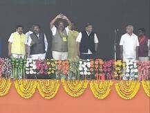 कर्नाटक: कांग्रेस के बागी विधायक उमेश जाधव ने थामा बीजेपी का दामन, खड़गे के खिलाफ लड़ सकते हैं लोकसभा चुनाव