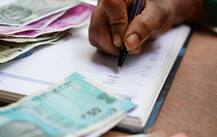 Tax Saving Last Date: आज टैक्स बचाने का आखिरी दिन, यहां कर सकते हैं निवेश