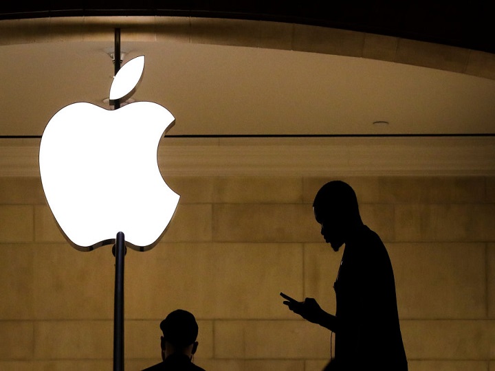 Corona virus: Apple's iphone 12 launching this year may be delayed by three months coronavirus Apple smartphone launched this year may be delayed