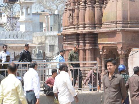 19वें दौरे पर काशी में तीसरी बार फावड़ा चलाएंगे पीएम मोदी, पहली बार मंदिर के गेट तक पहुंचेगा काफिला 19वें दौरे पर काशी में तीसरी बार फावड़ा चलाएंगे पीएम मोदी, पहली बार मंदिर के गेट तक पहुंचेगा काफिला