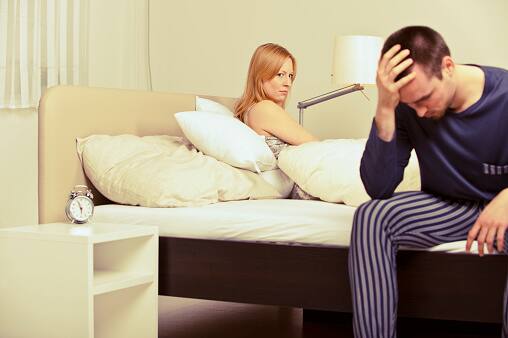 Relationship Tips: चिड़चिड़ा है लाइफ पार्टनर? जानें हैंडल करने के 4 बेस्ट तरीके