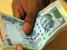 International Women\'s Day 2019: देश में पुरुषों के मुकाबले 19 प्रतिशत कम वेतन पाती हैं महिलाएं