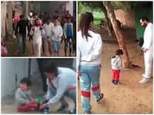 VIDEO: सैफ-करीना के साथ पटौदी पहुंचे तैमूर के पीछे दौड़ा पूरा गांव, करीना ने जमीन पर बैठाकर पहनाए जूते
