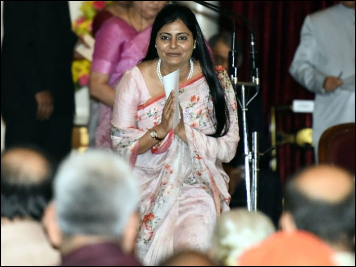 Election 2019 and know How Apna Dal Anupriya Patel Become Very Important women Leader of Uttar Pradesh 2019 की 19 महिलाएं: यूपी की राजनीति में अनुप्रिया पटेल का कद कैसे बढ़ा है?