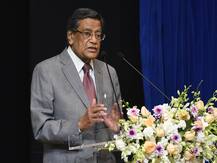 यौन उत्पीड़न के आरोपी को पीड़िता से राखी बंधवाने के आदेश को एटॉर्नी जनरल ने निंदनीय बताया, SC ने मांगे लिखित सुझाव