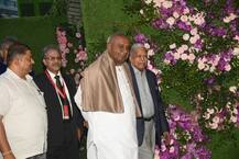 पूर्व PM देवेगोड़ा, ब्रिटेन के पूर्व पीएम टोनी ब्लेयर सहित ये दिग्गज पहुंचे आकाश और श्लोका की शादी में