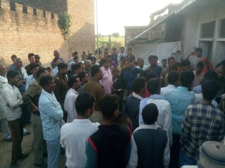 Kanpur: Two people died after drinking poisonous liquor, two people lost their eyesight जहरीली शराब का कहर: परचून की दुकान पर बिक रही थी शराब- दो की मौत, दो लोगों ने आंखों की रोशनी गंवाई