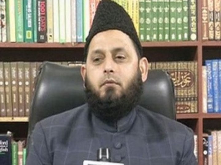 Loksabha Election 2019: मौलाना खालिद रशीद फिरंगी महली ने जताई चुनाव की तारीखों पर आपत्ति, कहा- तिथि बदलने पर विचार करे आयोग Loksabha Election 2019: Maulana Khalid Rasheed Firangi Mahli expresses objection to the dates of elections in UP, demands for the date change Loksabha Election 2019: मौलाना खालिद रशीद फिरंगी महली ने जताई चुनाव की तारीखों पर आपत्ति, कहा- तिथि बदलने पर विचार करे आयोग